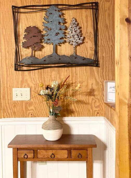 Basye One Of A Kind Rustic Log Cabin Near Bryce Resort - Large Game Room - Fire Pit - Large Deck - Bbq מראה חיצוני תמונה