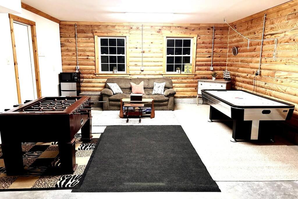 Basye One Of A Kind Rustic Log Cabin Near Bryce Resort - Large Game Room - Fire Pit - Large Deck - Bbq מראה חיצוני תמונה