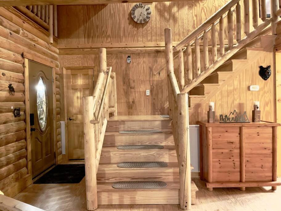 Basye One Of A Kind Rustic Log Cabin Near Bryce Resort - Large Game Room - Fire Pit - Large Deck - Bbq מראה חיצוני תמונה