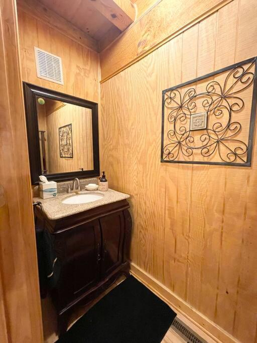 Basye One Of A Kind Rustic Log Cabin Near Bryce Resort - Large Game Room - Fire Pit - Large Deck - Bbq מראה חיצוני תמונה