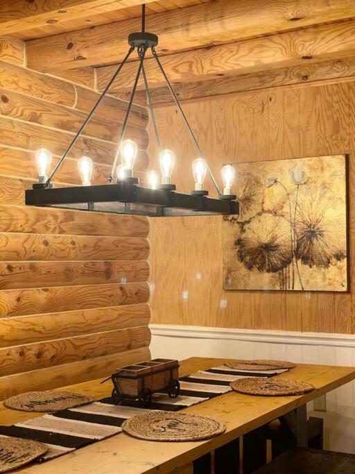 Basye One Of A Kind Rustic Log Cabin Near Bryce Resort - Large Game Room - Fire Pit - Large Deck - Bbq מראה חיצוני תמונה